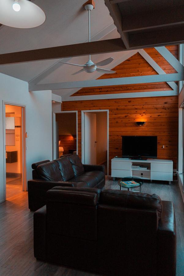 Villa Waterfront Retreat At Wattle Point Forge Creek Exterior foto