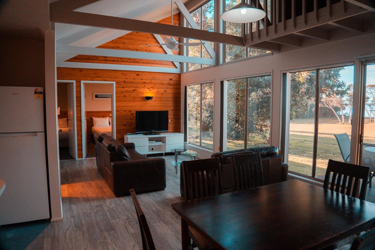Villa Waterfront Retreat At Wattle Point Forge Creek Exterior foto